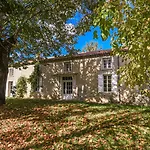 Villa Ferrassou - Château Et Ferme *