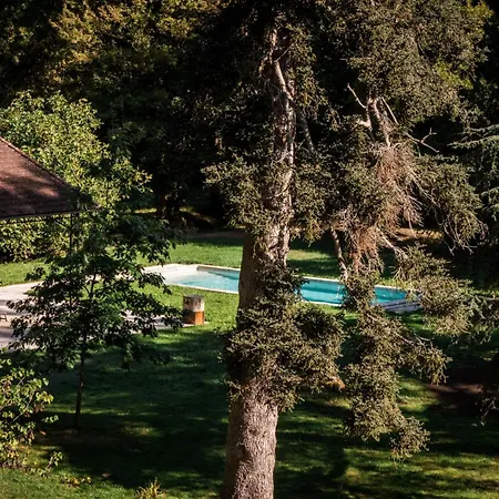 Ferrassou - Chateau Et Ferme 빌라