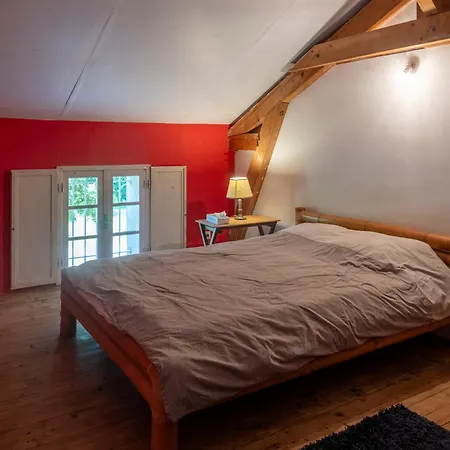 Ferrassou - Chateau Et Ferme Villa