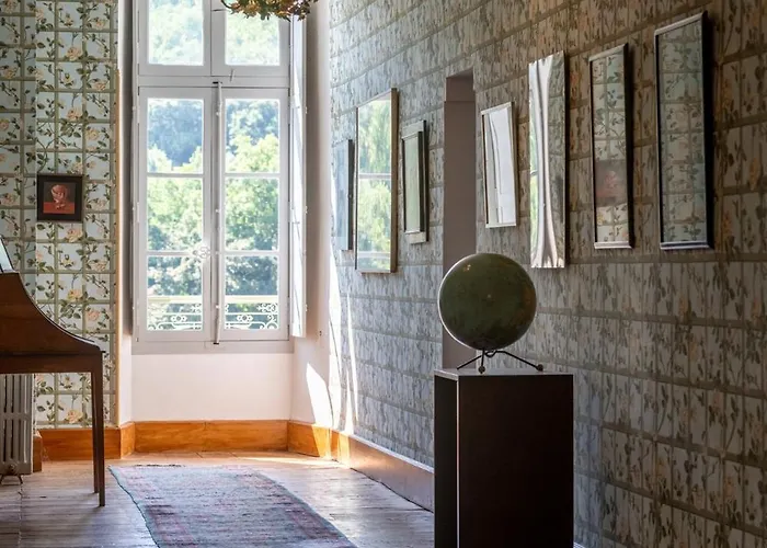 Ferrassou - Chateau Et Ferme * Penne-dʼAgenais