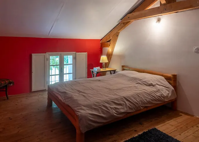 Ferrassou - Chateau Et Ferme Willa
